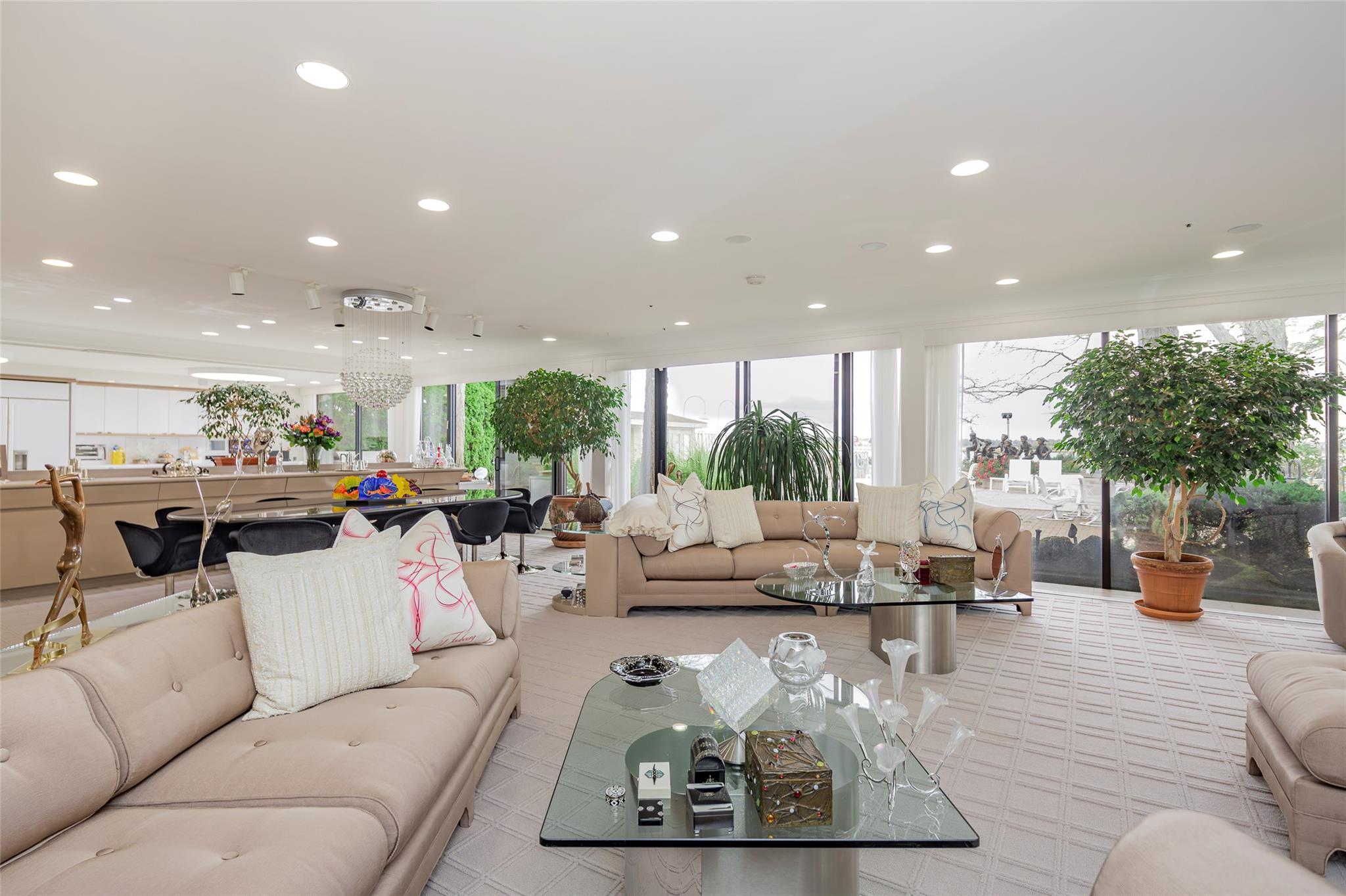 1526 Bay Boulevard, Atlantic Beach, New York image 14