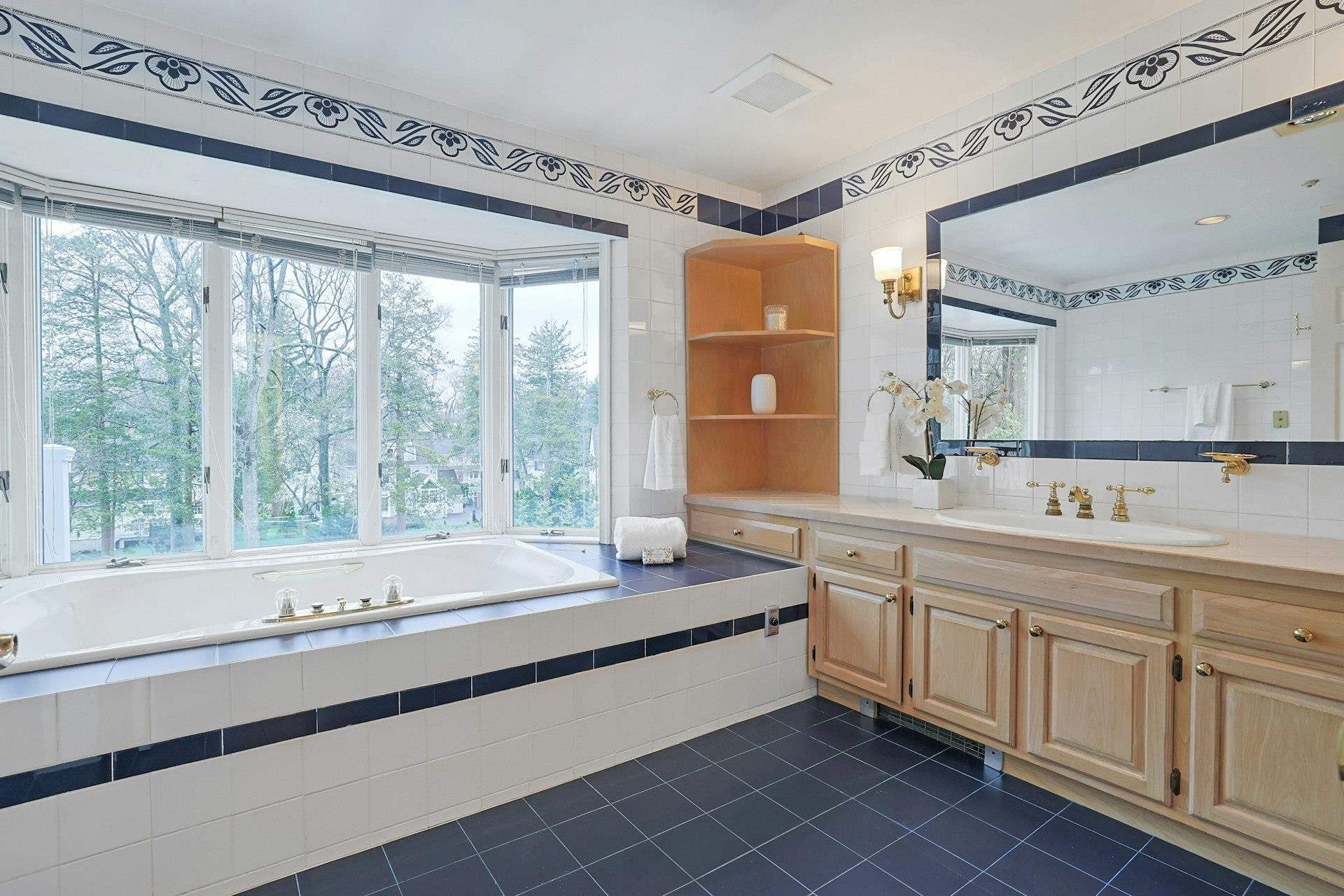 45 Montrose Road, Scarsdale, New York image 21