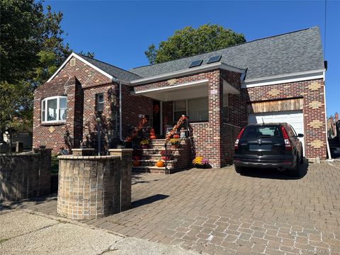 19005 48th Avenue Fresh Meadows NY 11365