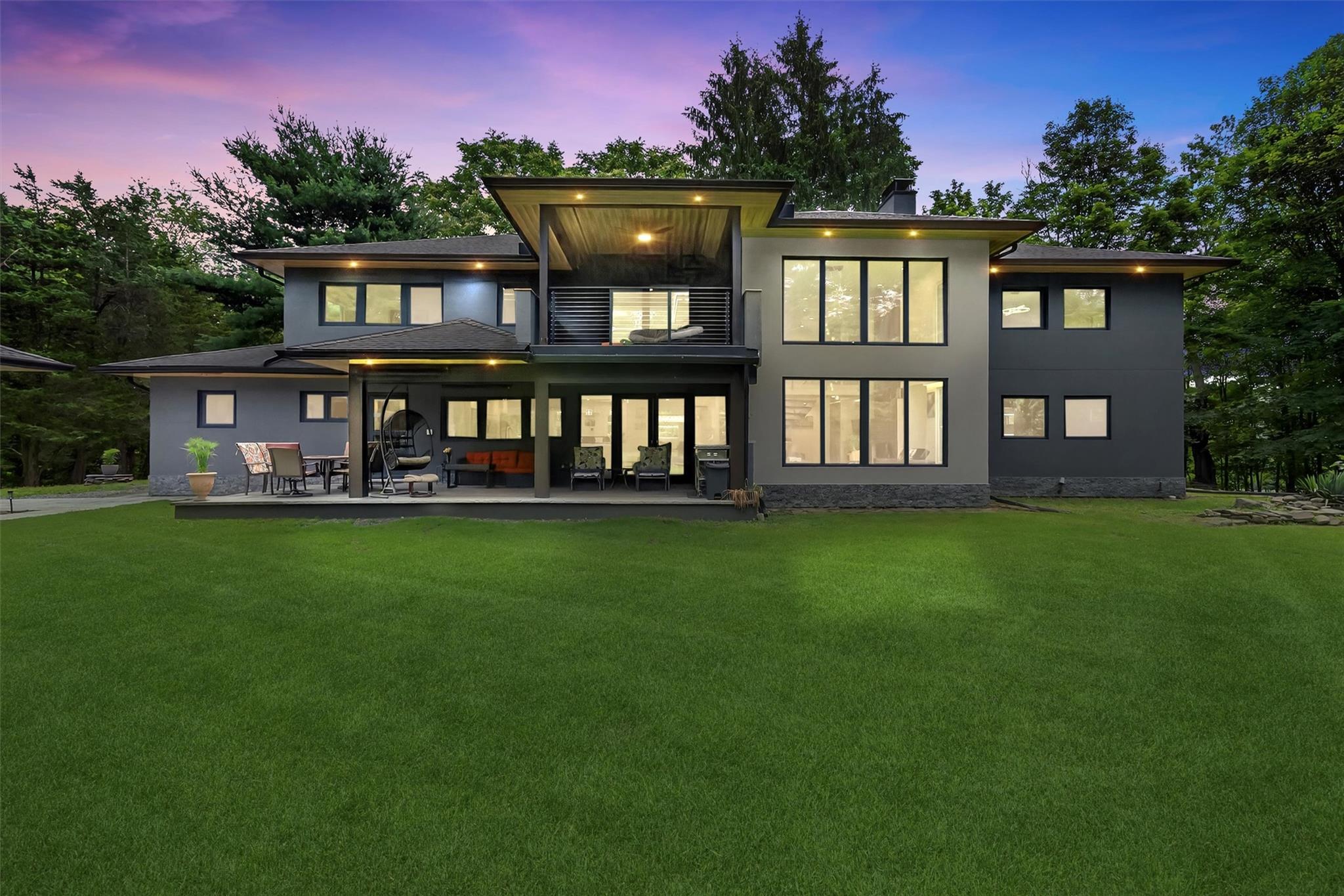 41 Sand Hill Lane