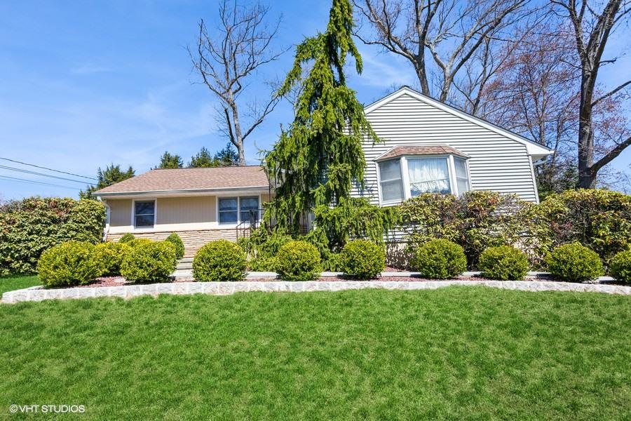 30 Fernwood Drive, New City, New York image 1