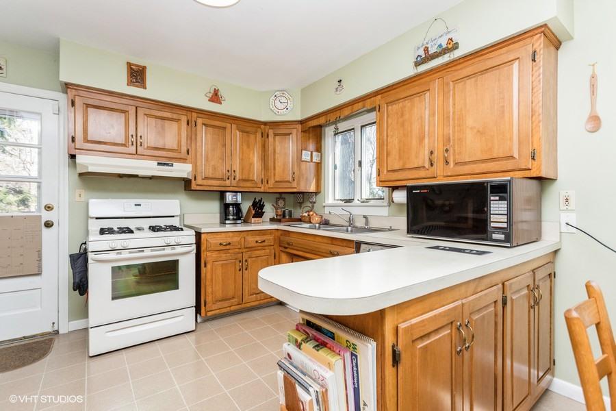 30 Fernwood Drive, New City, New York image 8