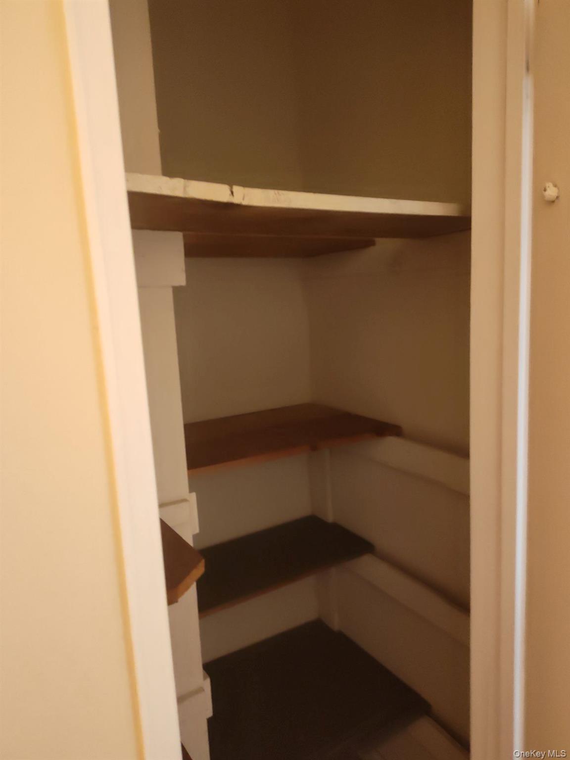 2009 Chatterton Avenue