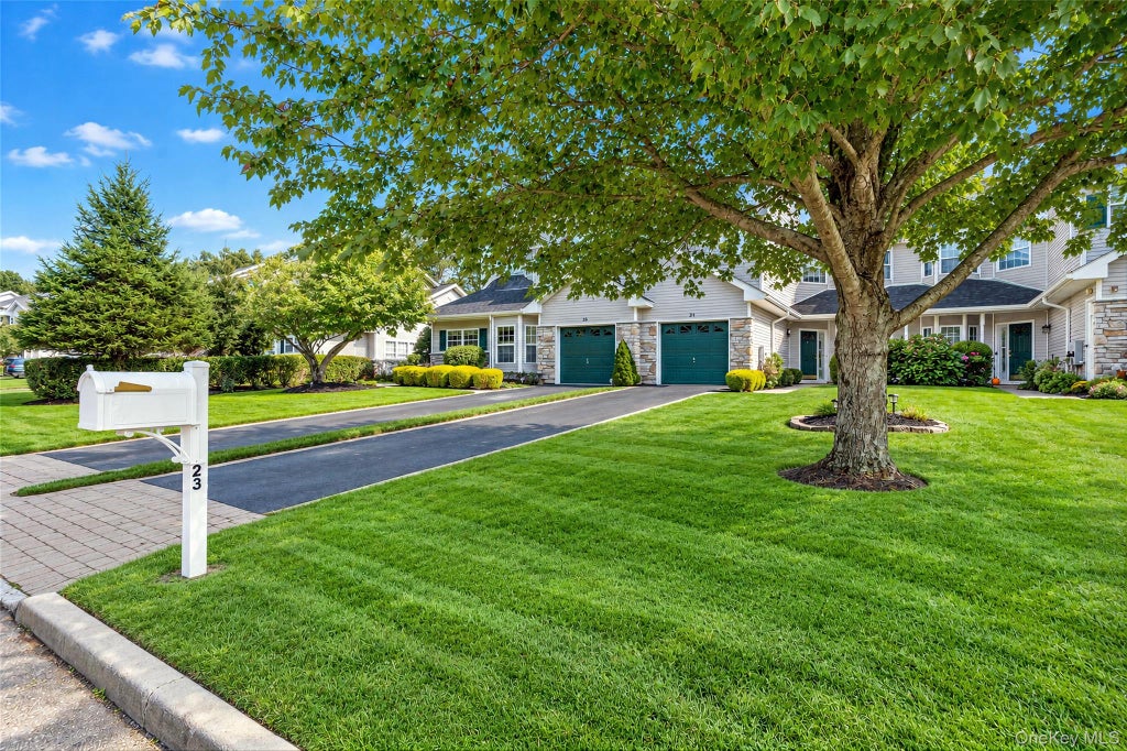 Photo of 23 Willow Wood Drive, East Setauket, NY 11733 (MLS # 1053173)