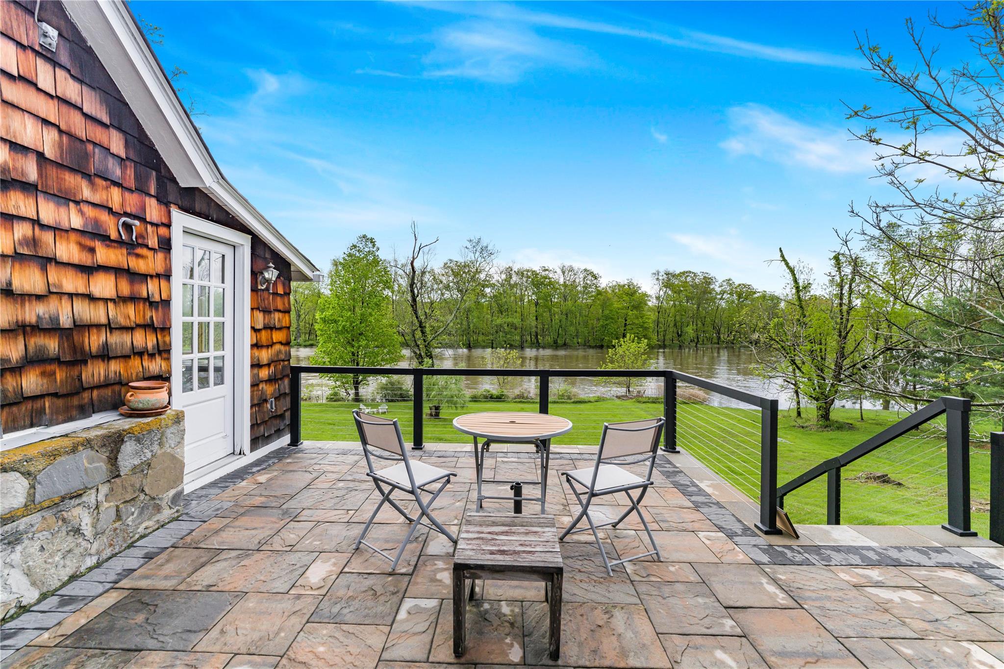 689 Albany Post Road, New Paltz, New York image 23