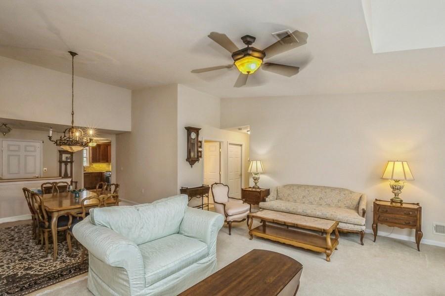 156 Christine Drive, Dix Hills, New York image 14