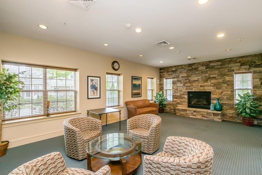 156 Christine Drive, Dix Hills, New York image 27