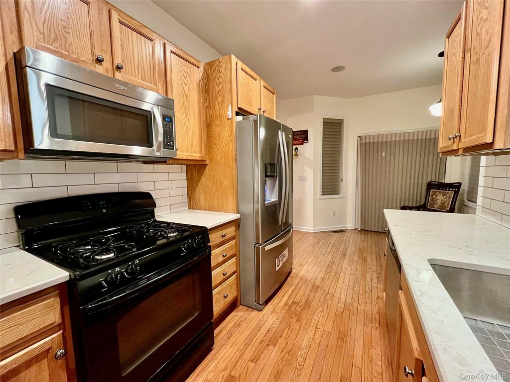 Photo of 136 N River Drive, Beacon, NY 12508 (MLS # 967226)