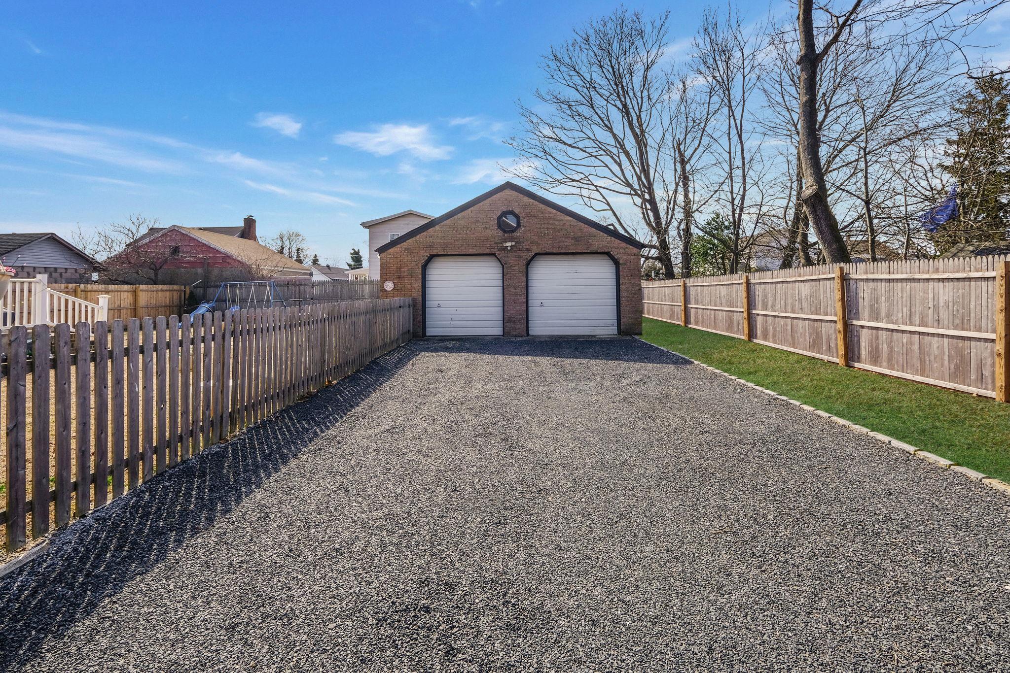 4 Hulse Court, Patchogue, New York image 25