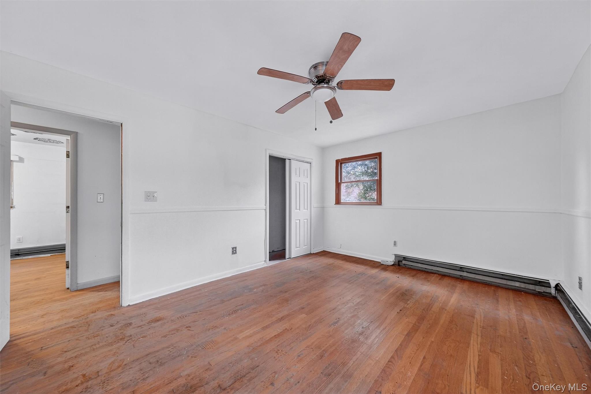 Hyde Park, New York 12538, United States, 4 Bedrooms Bedrooms, ,2 BathroomsBathrooms,Residential,Active,251919