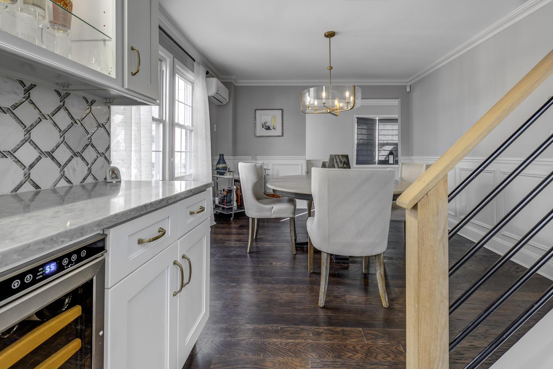 40 Park Avenue, Williston Park, New York image 9