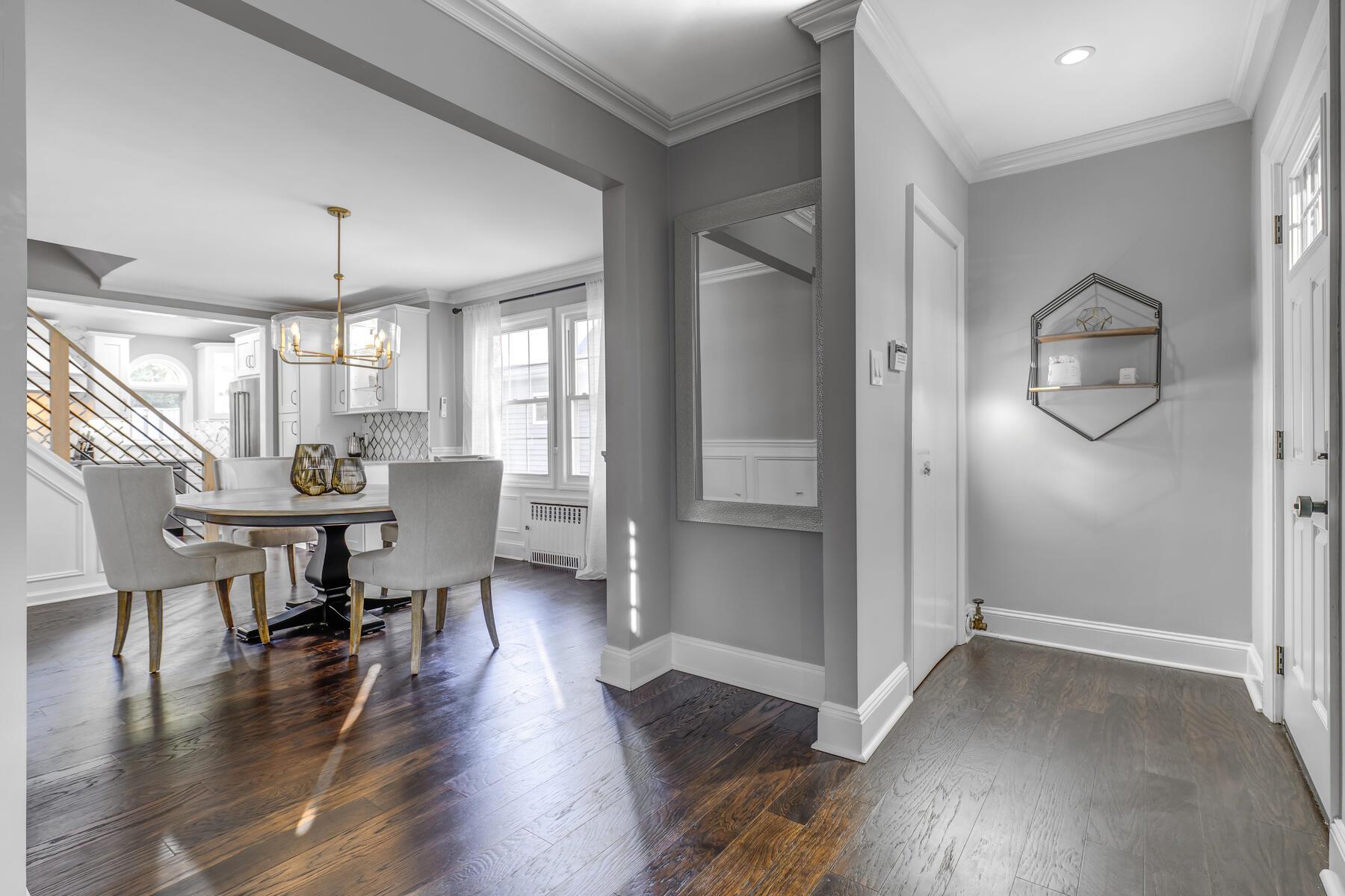 40 Park Avenue, Williston Park, New York image 5
