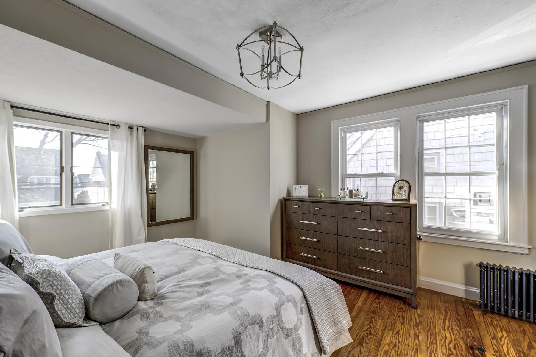 40 Park Avenue, Williston Park, New York image 17