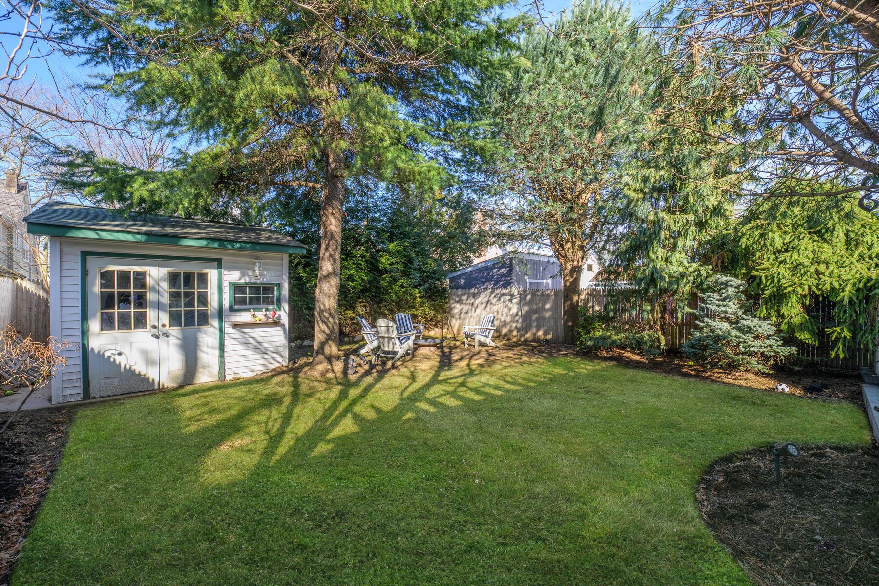 40 Park Avenue, Williston Park, New York image 22