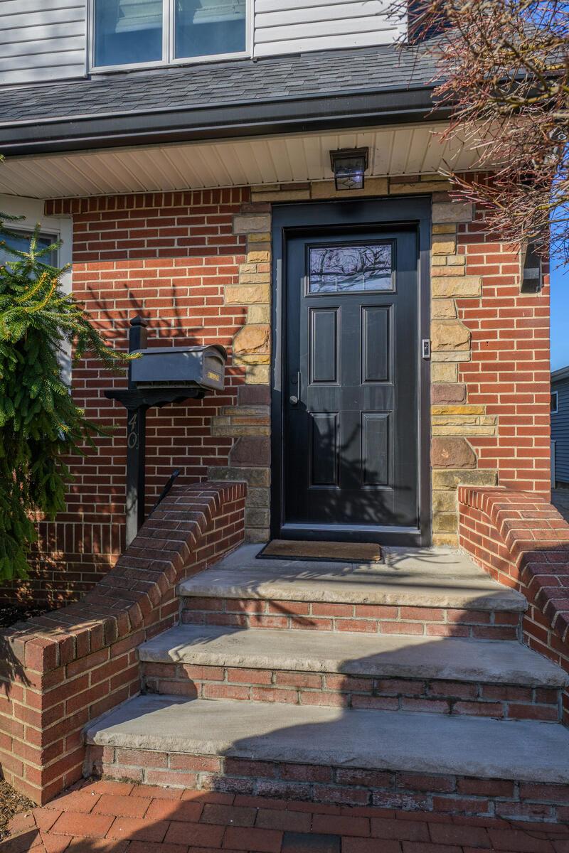 40 Park Avenue, Williston Park, New York image 3