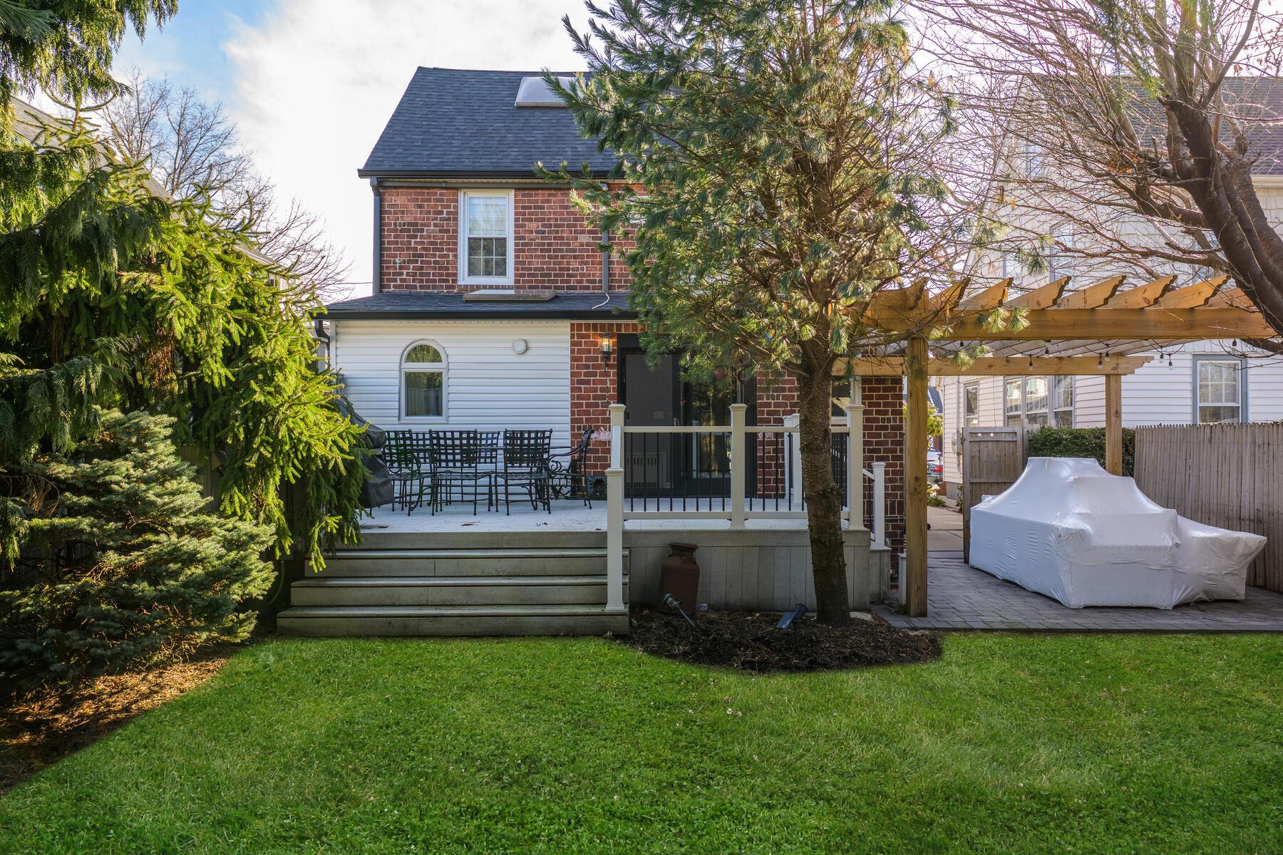 40 Park Avenue, Williston Park, New York image 21
