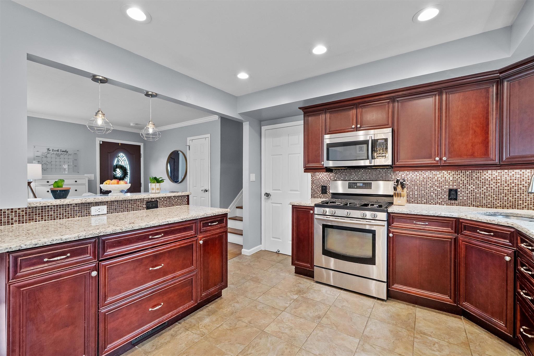 17 Birch Drive, Nanuet, New York image 4
