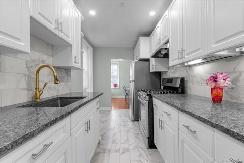 18-70 211th Street 6J Bayside NY 11360