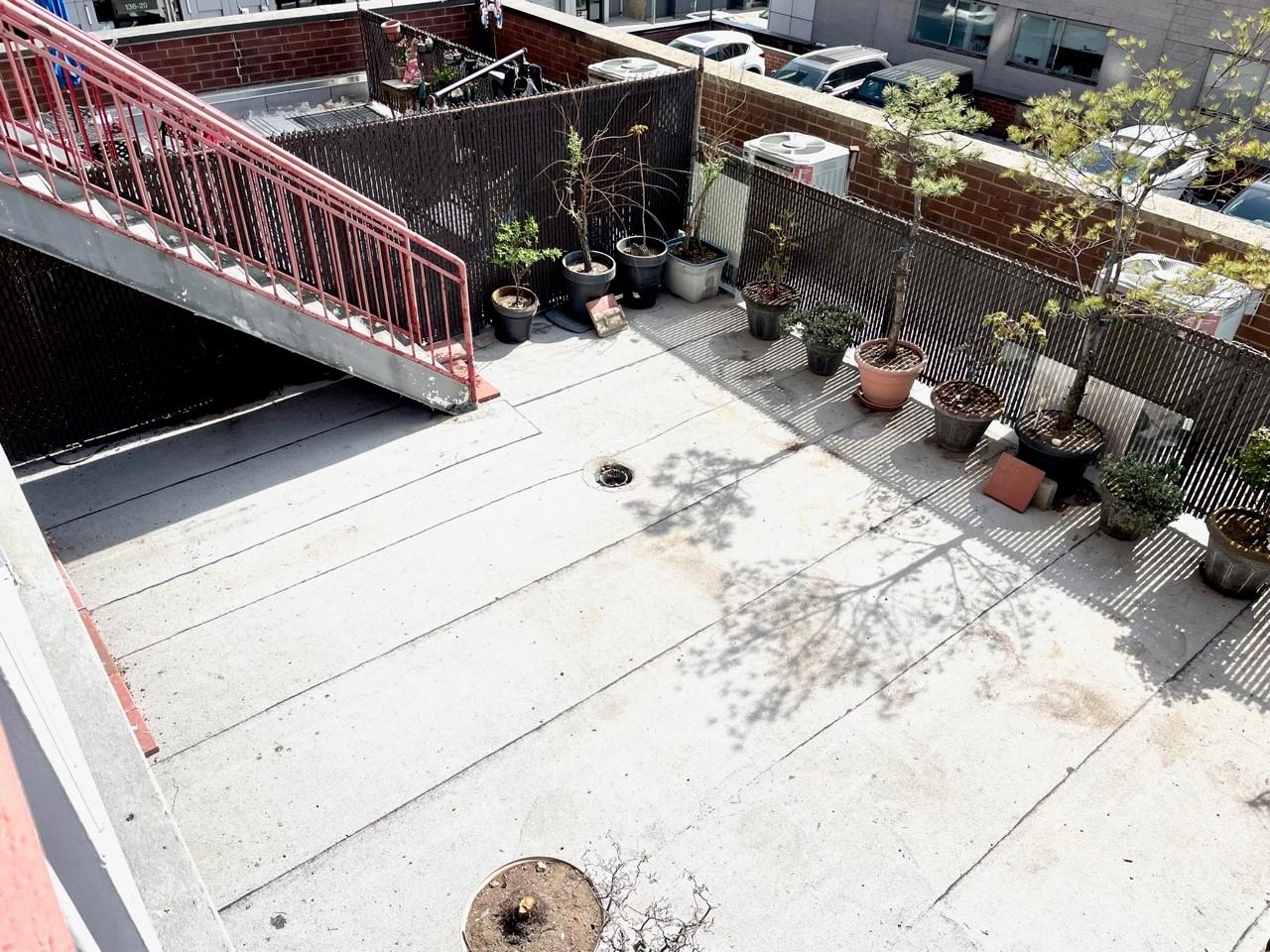 136-17 Maple Avenue #4D, Flushing, New York image 3