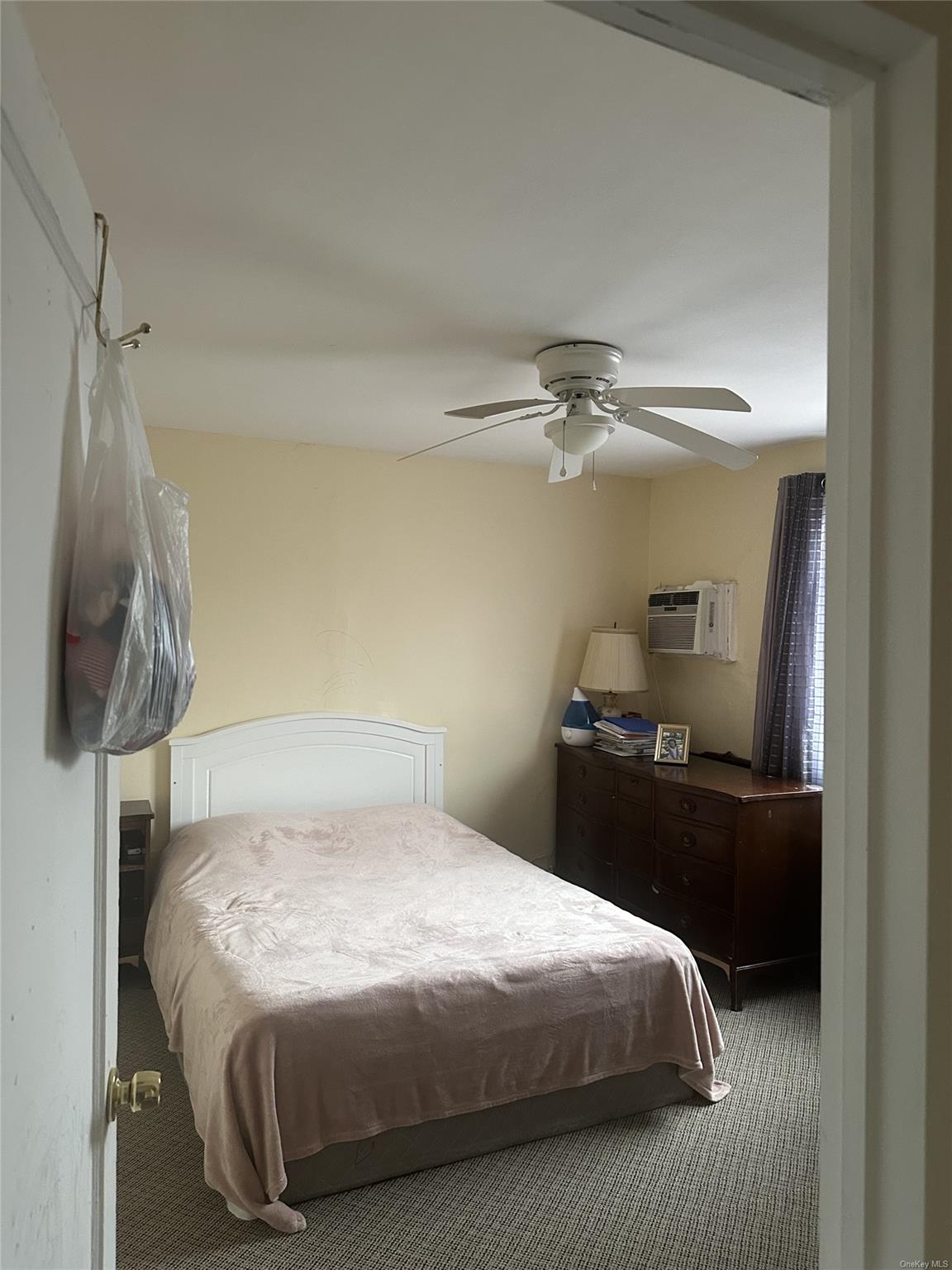 254-04 74th Ave Ave #2, Glen Oaks, New York image 8