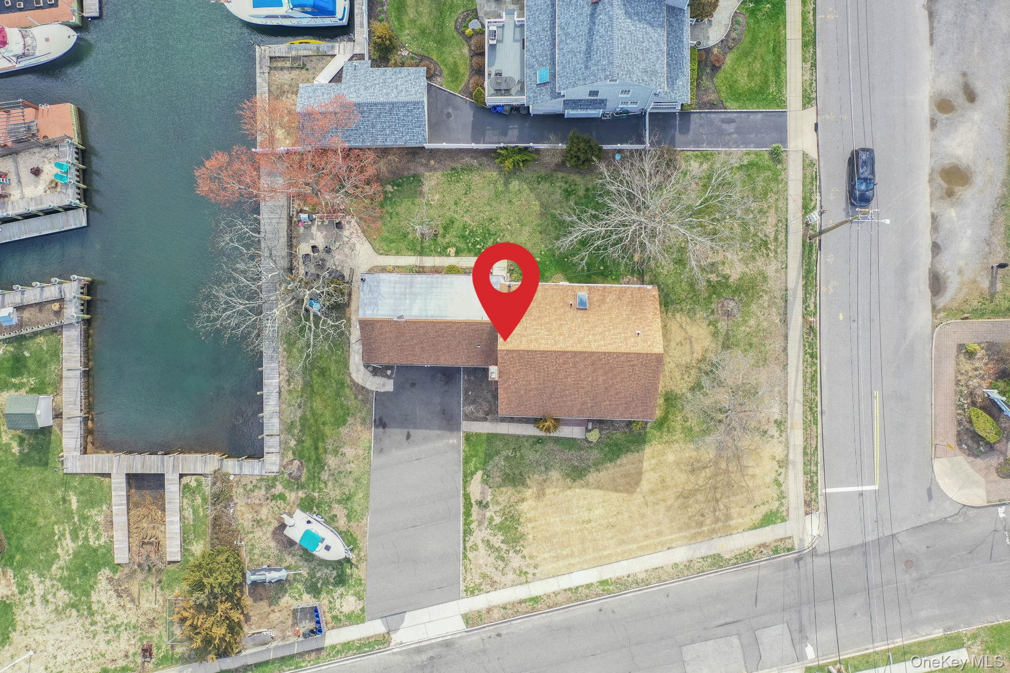 280 S Bayview Avenue