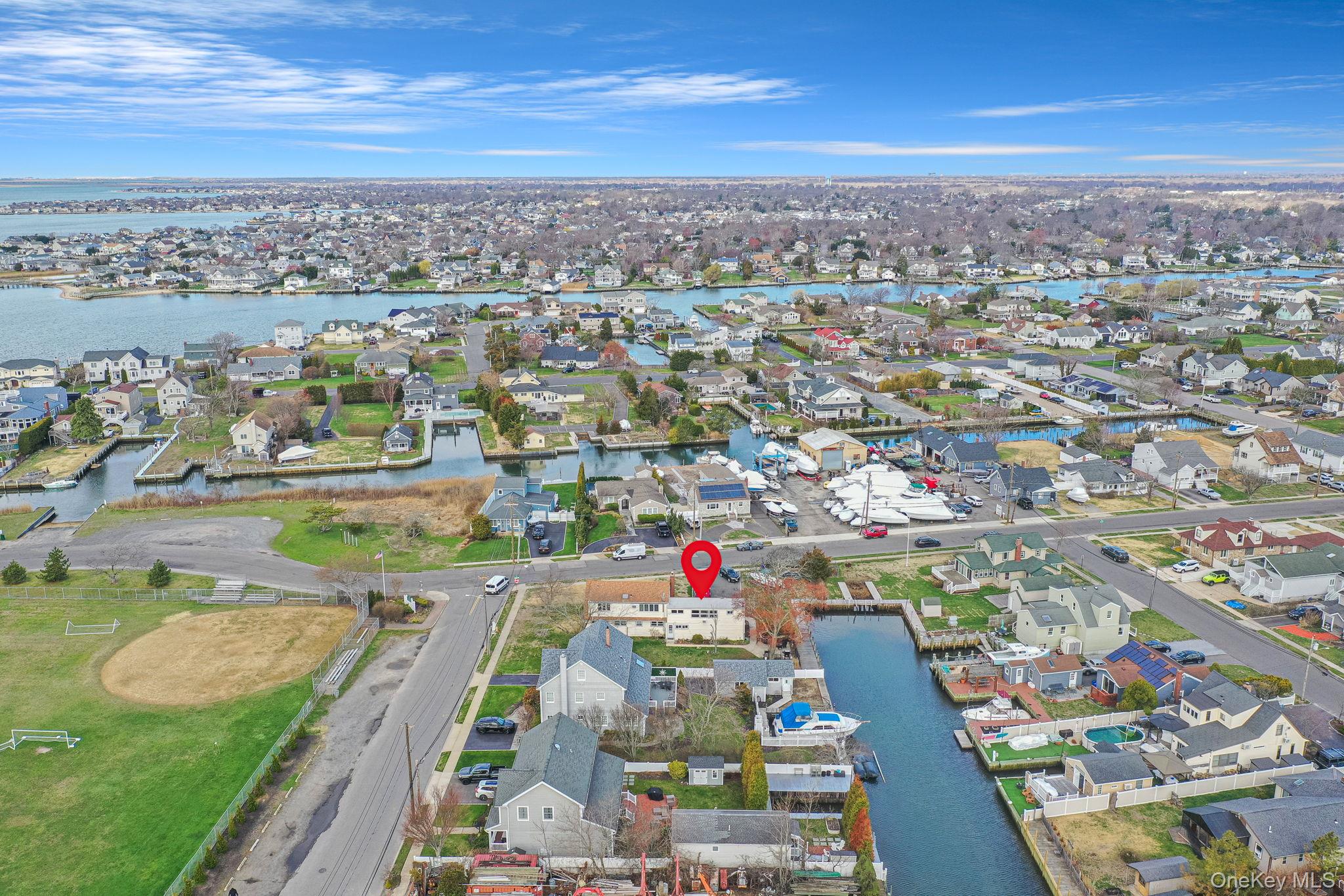 280 S Bayview Avenue