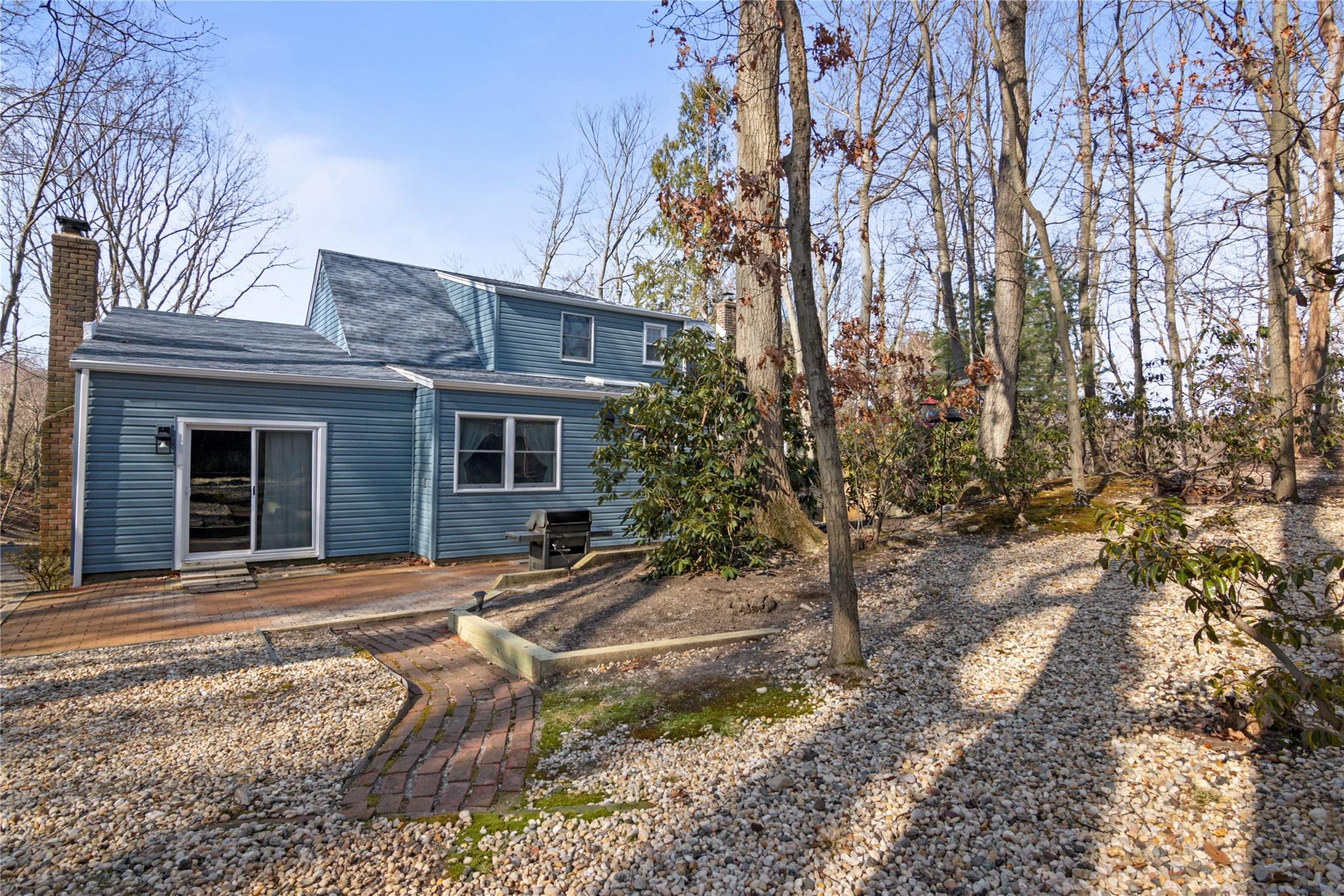22 W Cranbrook Court, Centerport, New York image 28