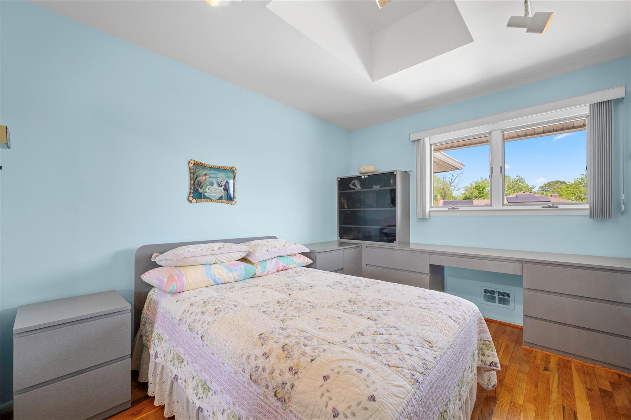 70 Monterey Drive, Manhasset Hills, New York image 18