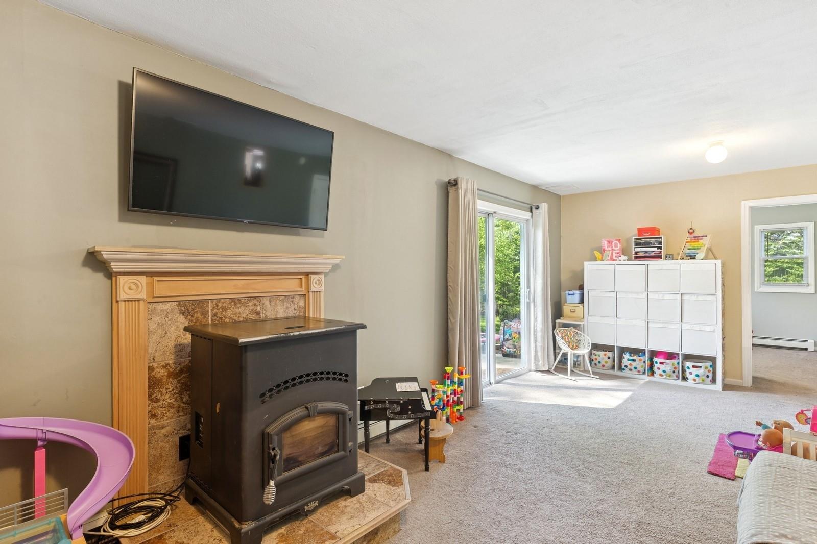 176 Church Drive, Mastic Beach, New York image 10