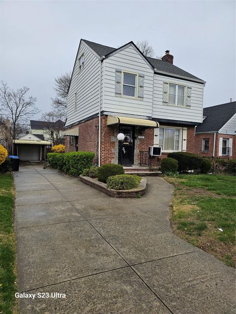 11568 229th Street Cambria Heights NY 11411