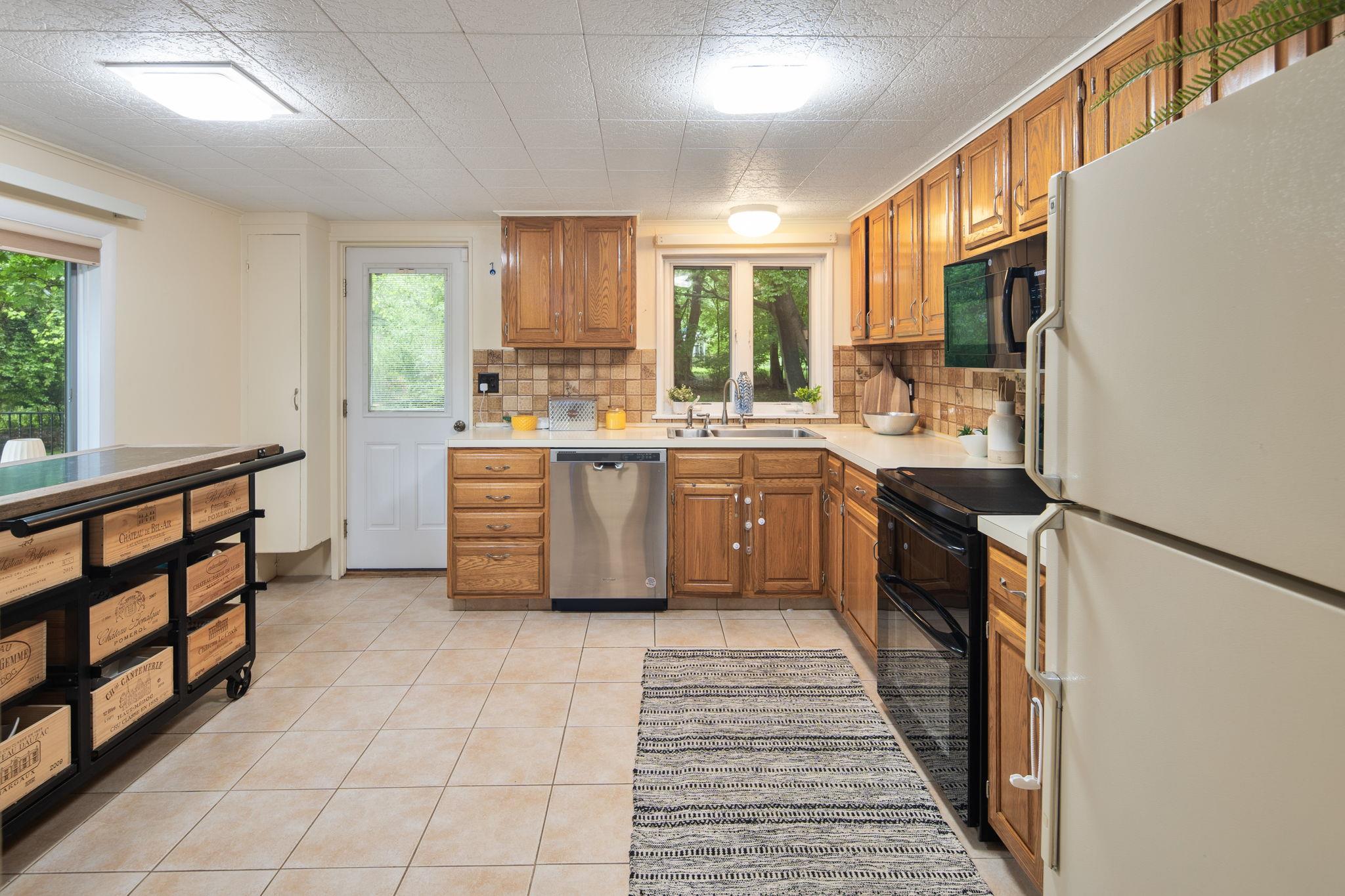 15 Riverview Farm Road, Ossining, New York image 10