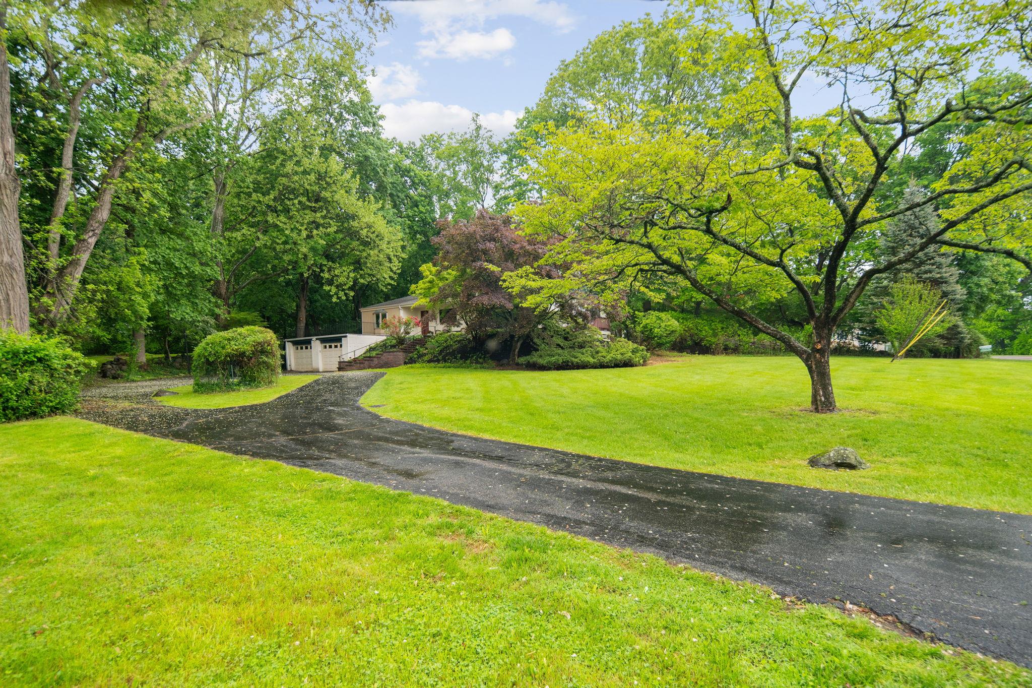 15 Riverview Farm Road, Ossining, New York image 2
