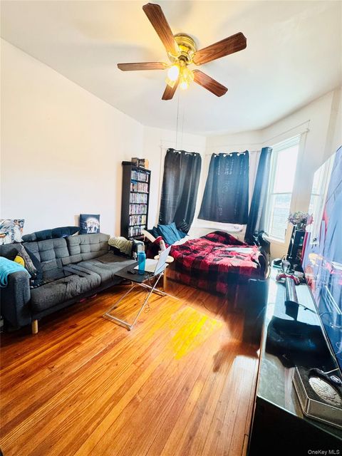 94-32 86th Road Woodhaven NY 11421