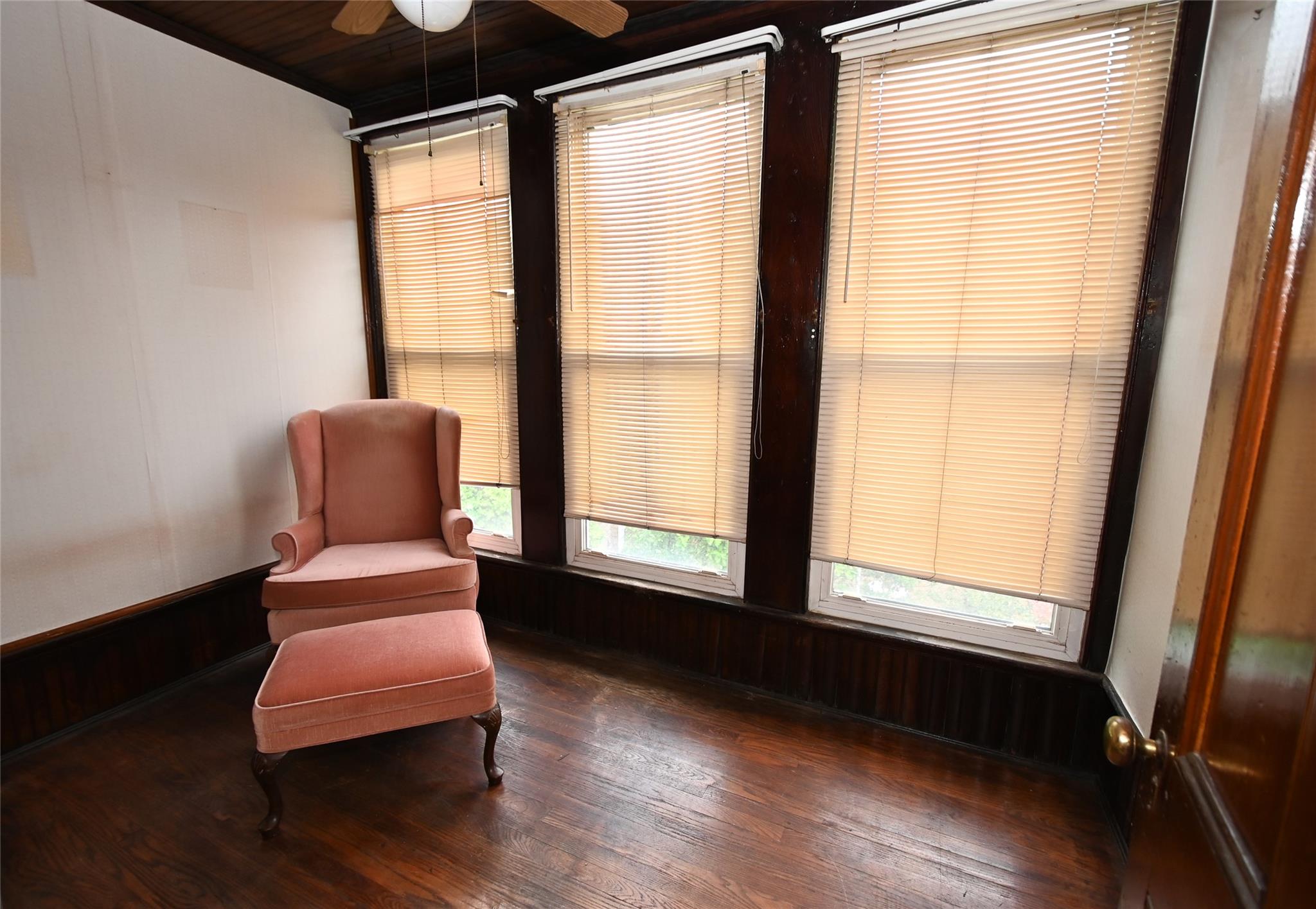 1410 136th Street, College Point, New York image 7