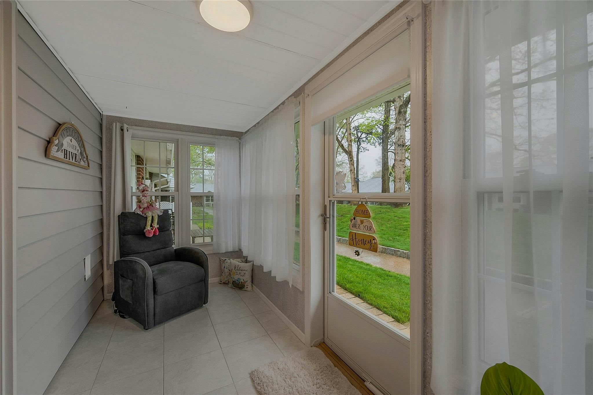 29 Trent Court #B, Ridge, New York image 32