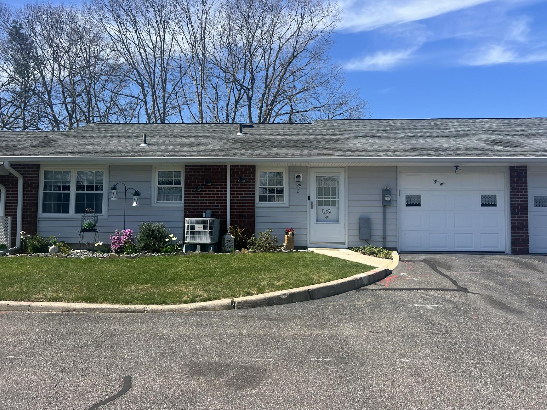 29 Trent Court #B, Ridge, New York image 1