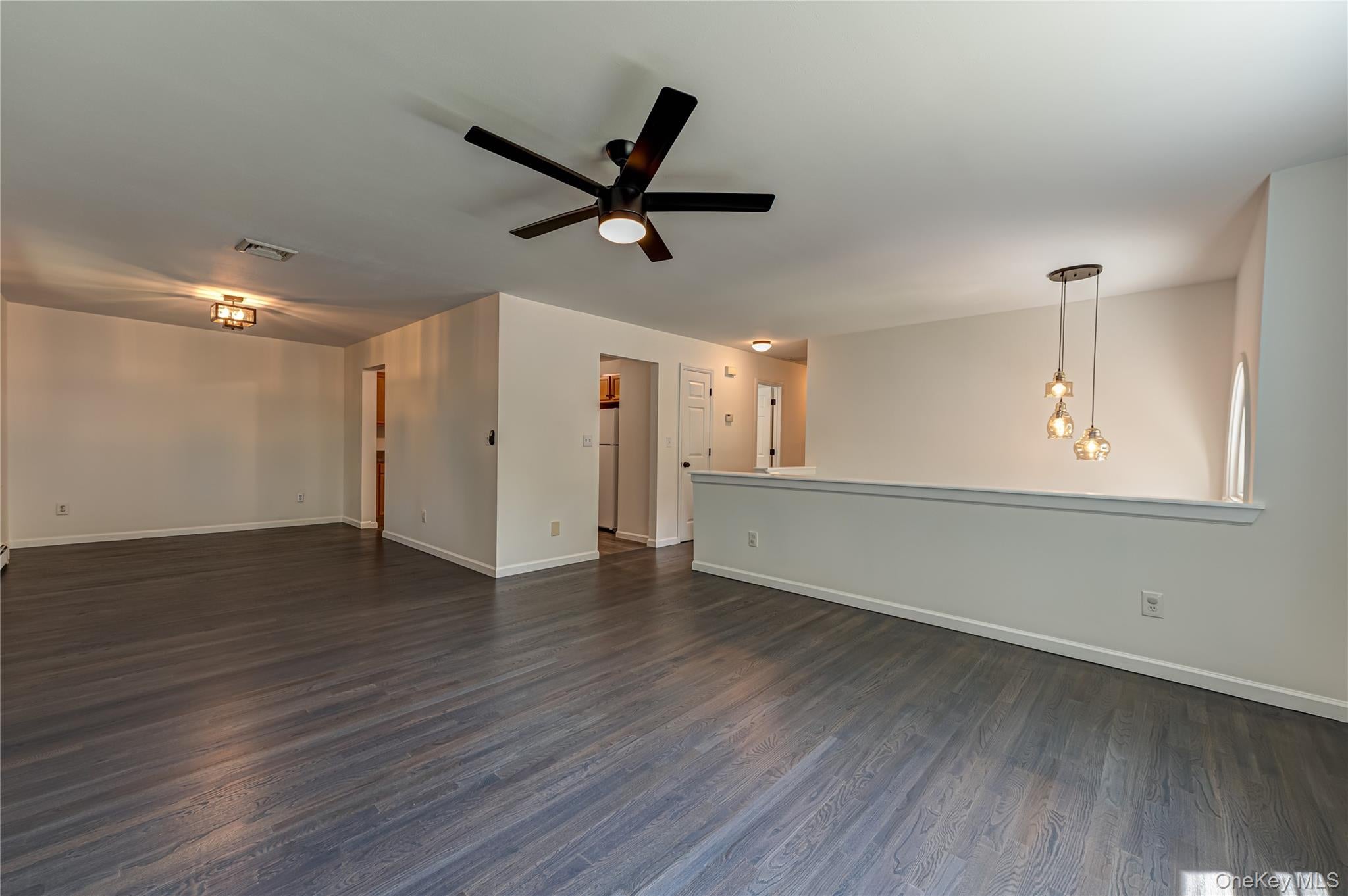 25 Camelot Drive