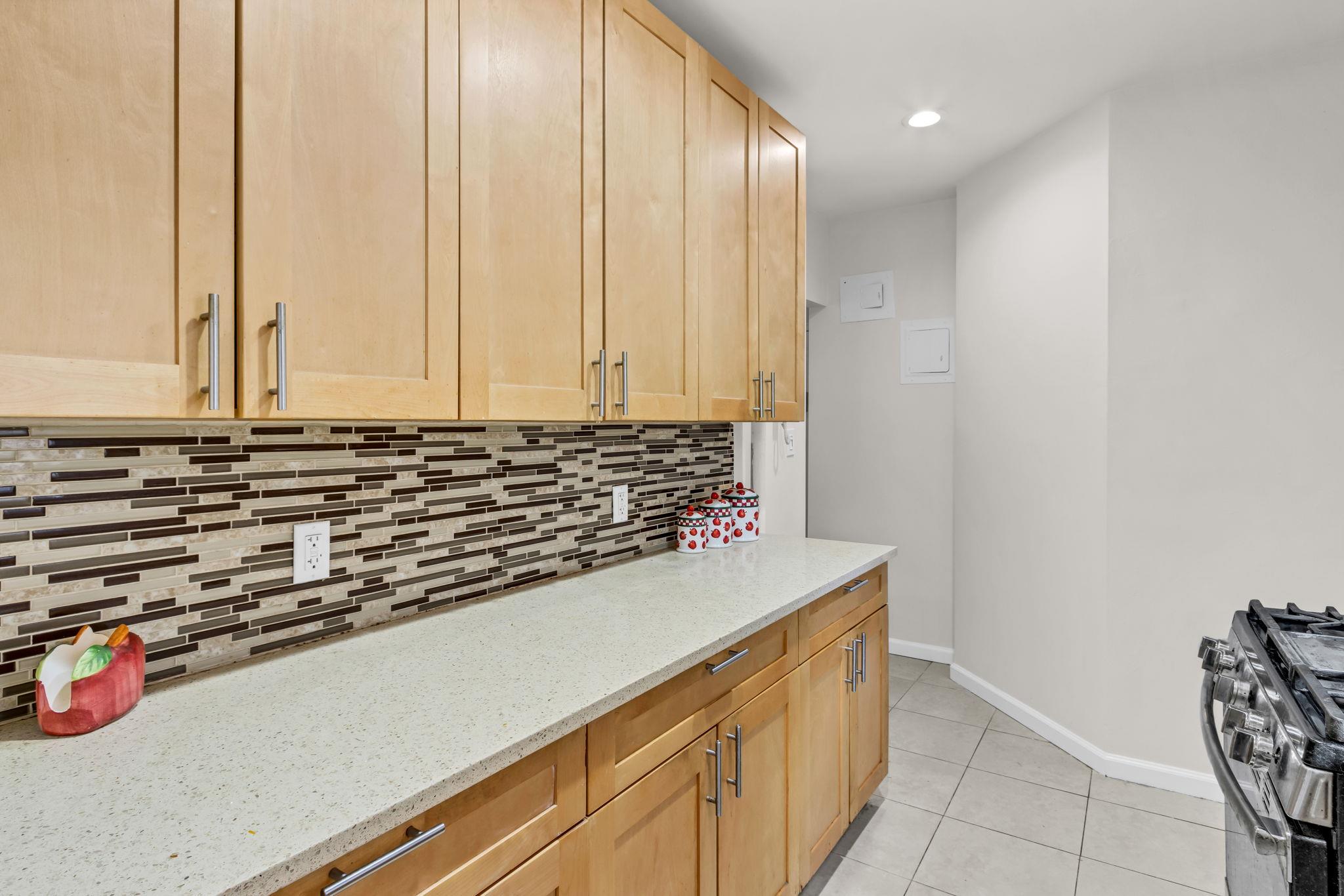 640 W 231 Street #2B, Bronx, New York image 12