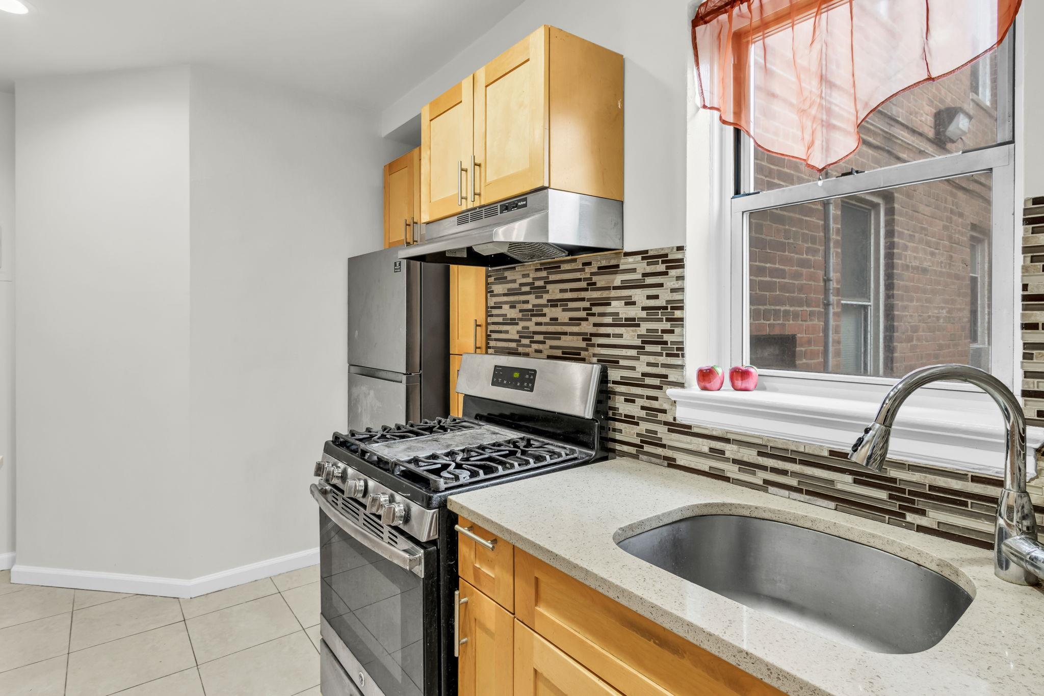 640 W 231 Street #2B, Bronx, New York image 11