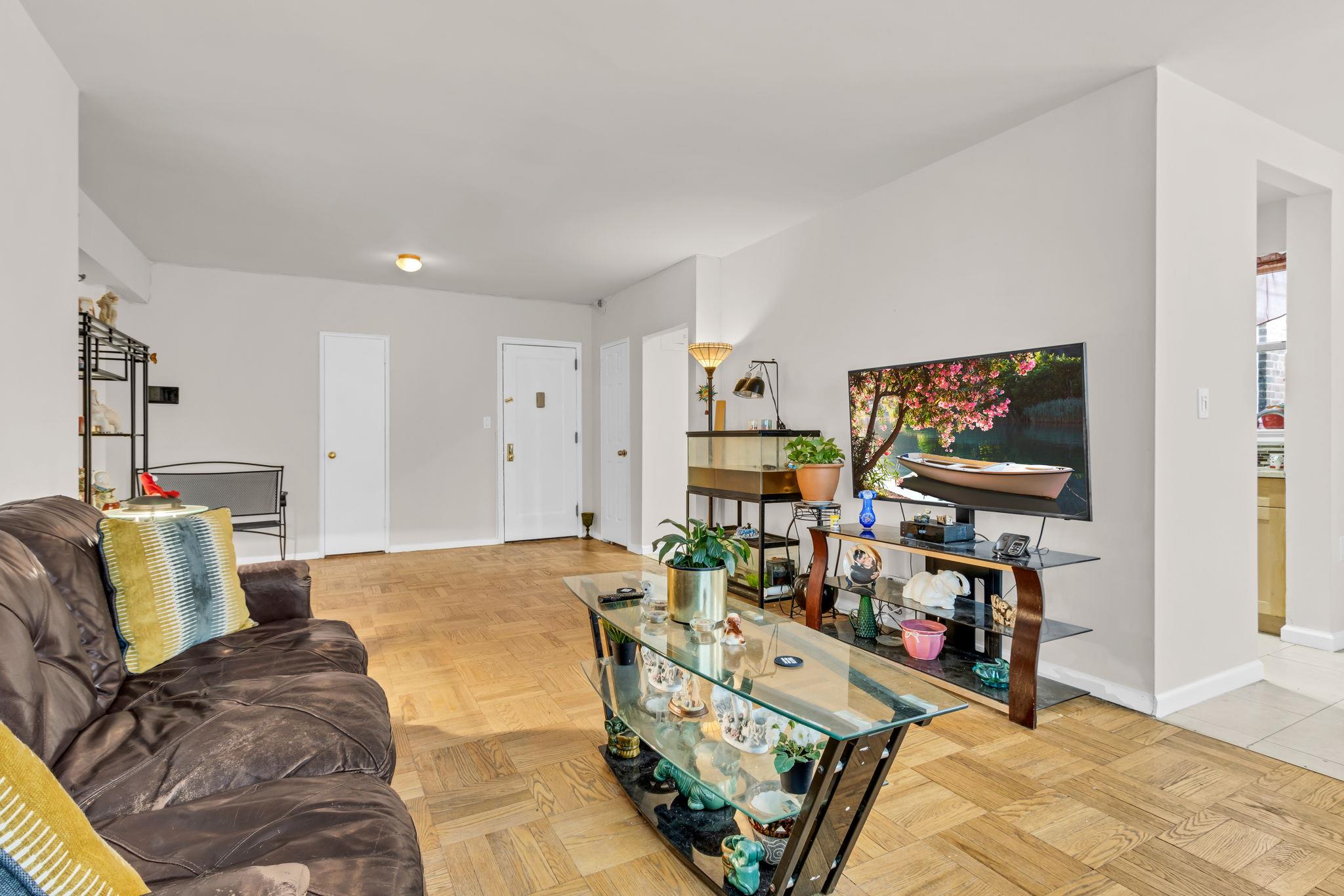 640 W 231 Street #2B, Bronx, New York image 6