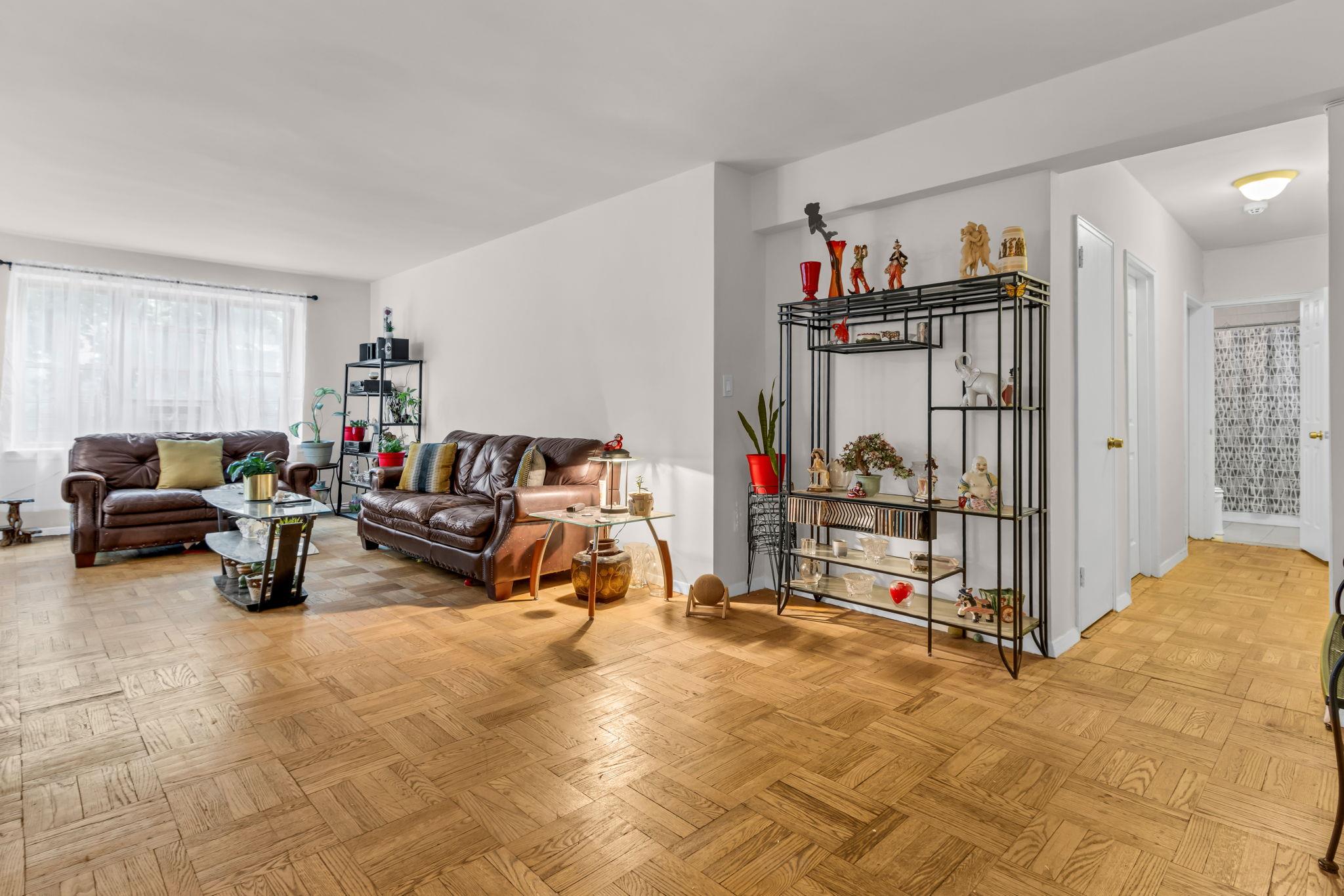 640 W 231 Street #2B, Bronx, New York image 3