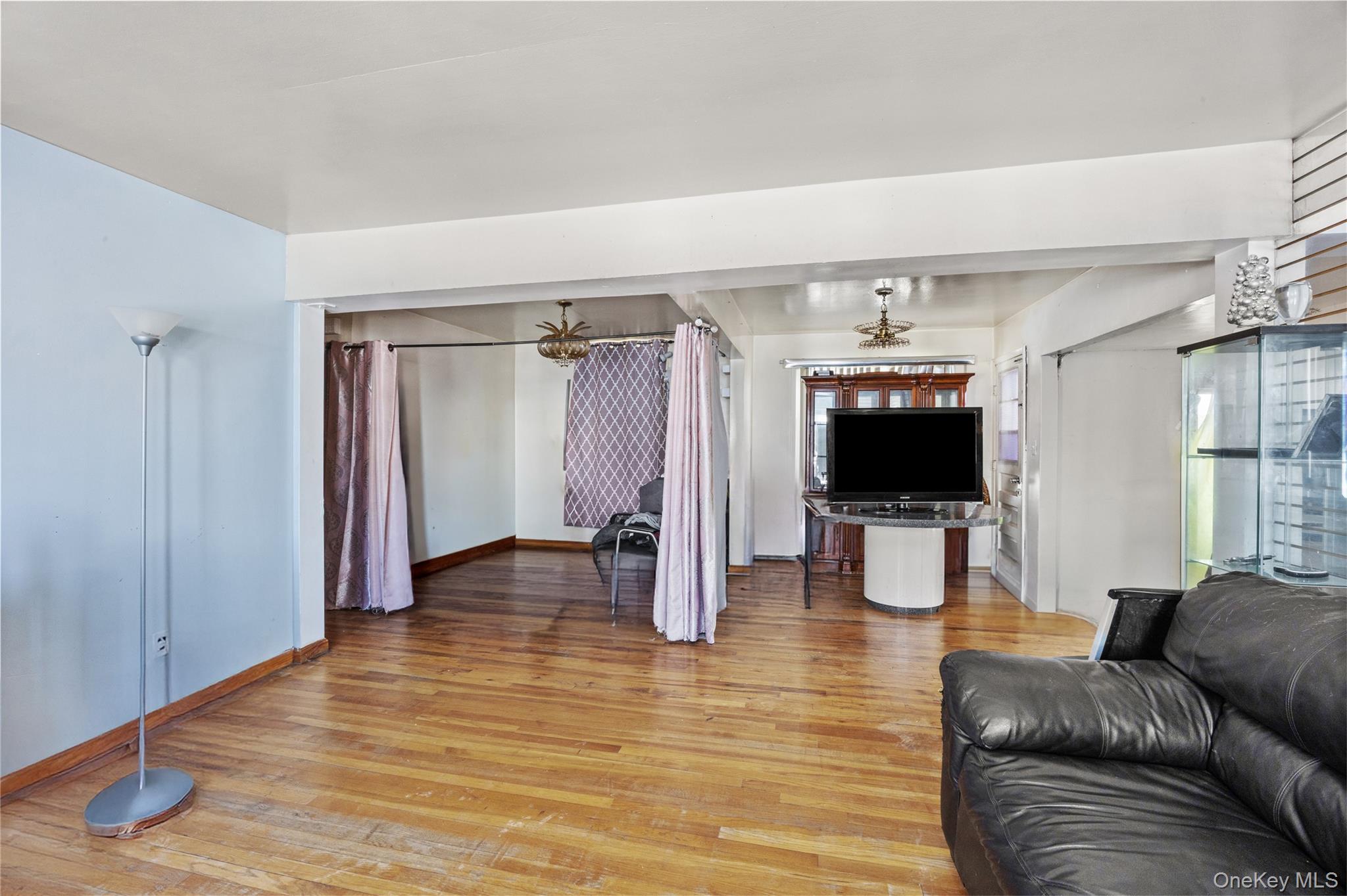 358 Litchfield Avenue