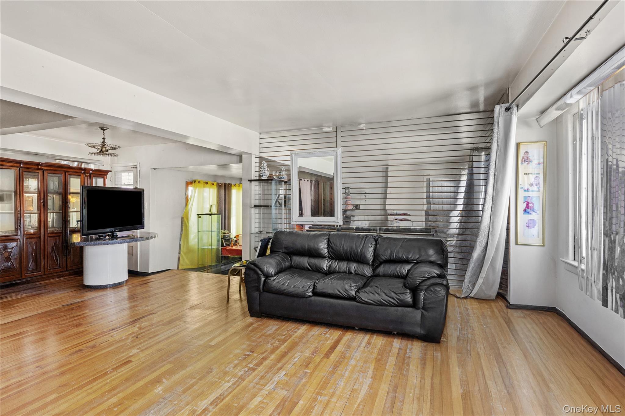 358 Litchfield Avenue