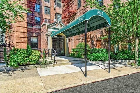 Homes For Sale - 3215 Netherland Avenue #1C<br/> Bronx, NY 10463