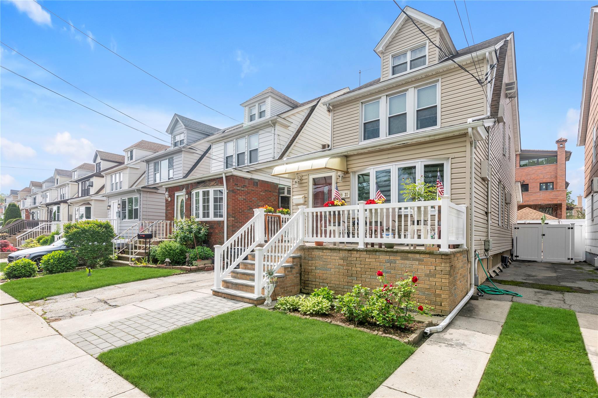 18th Avenue, Whitestone, Queens, NY - 3 Bedrooms  
2.5 Bathrooms  
7 Rooms - 