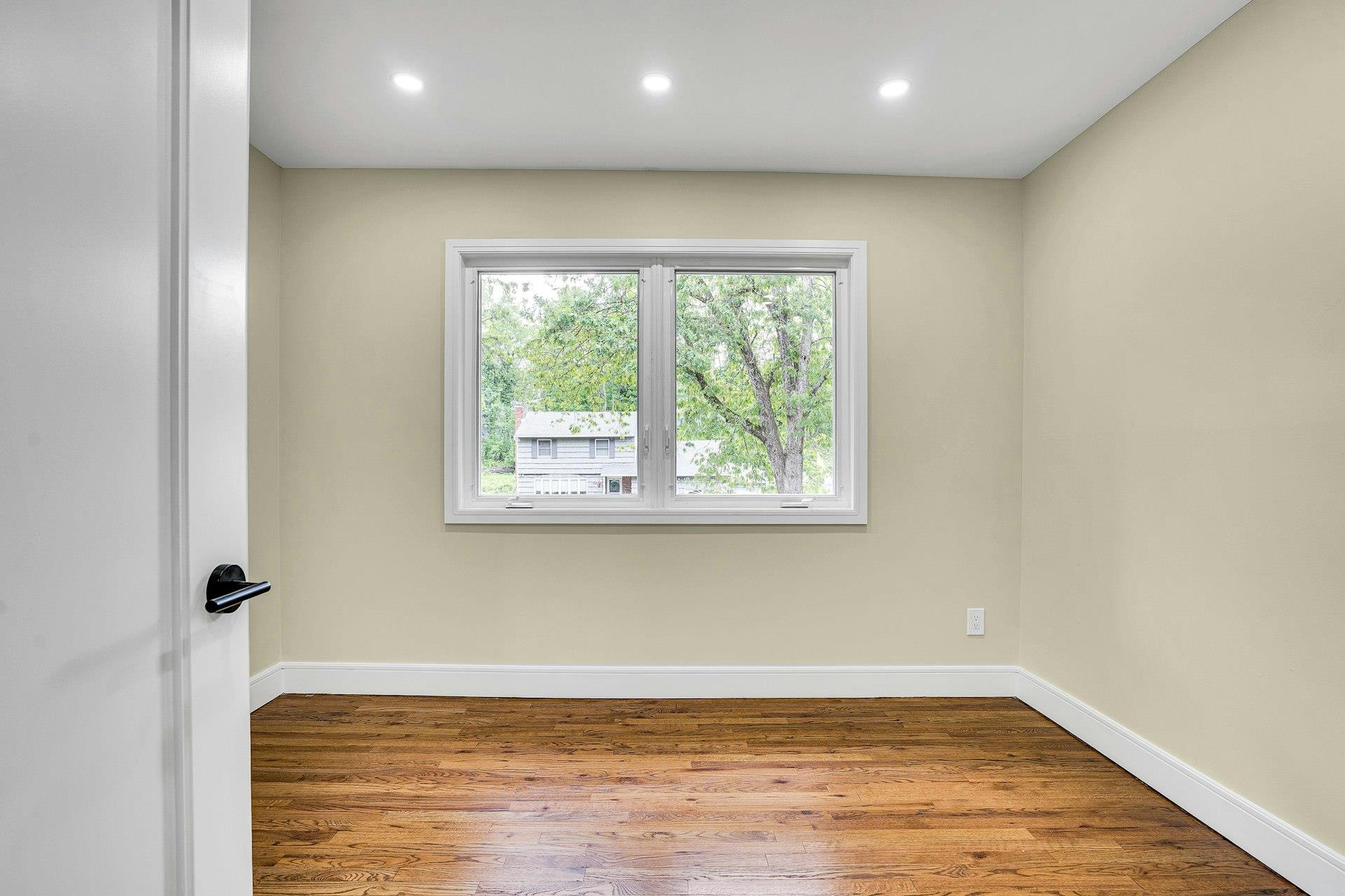 153 Cornell Drive, Commack, New York image 32