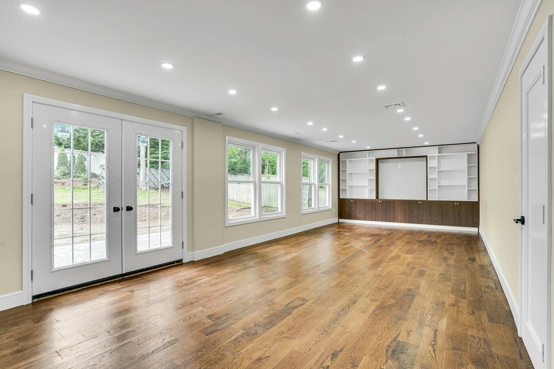153 Cornell Drive, Commack, New York image 14