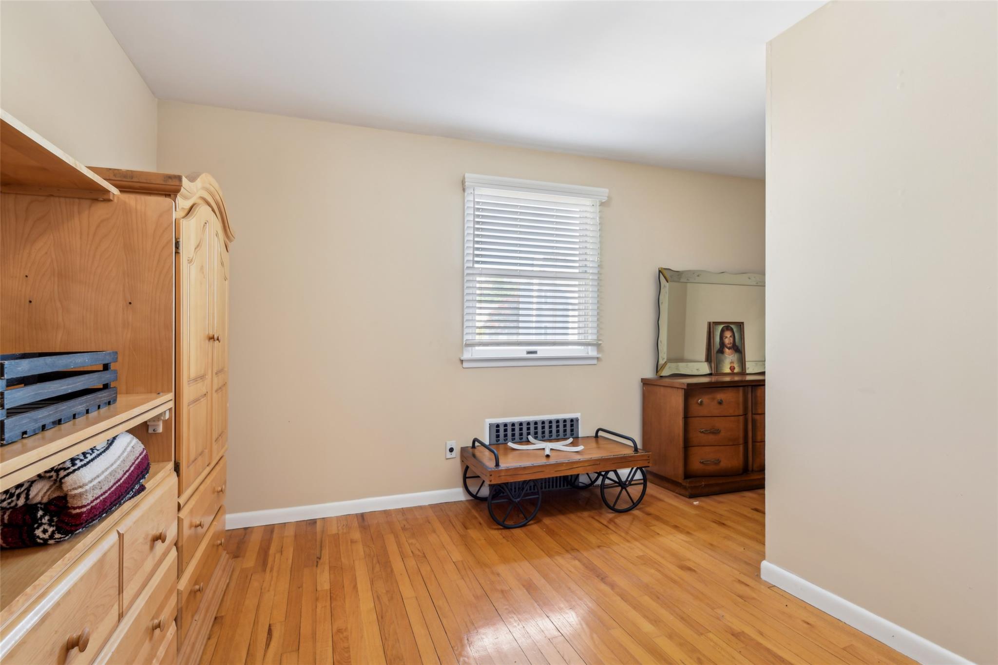 7 Avenue B, Locust Valley, New York image 19