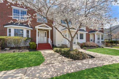 Condo For Sale - 5 Lorien Place<br/> Melville, NY 11747