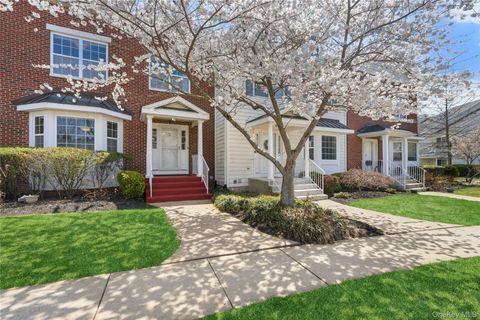 5 Lorien Place Melville NY 11747